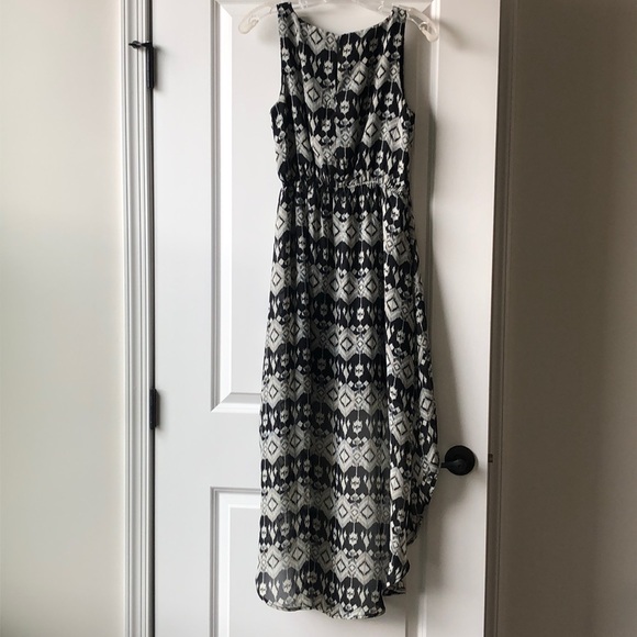 Olive & Oak Mini Front/Maxi Back Dress SZ XS - Picture 4 of 5